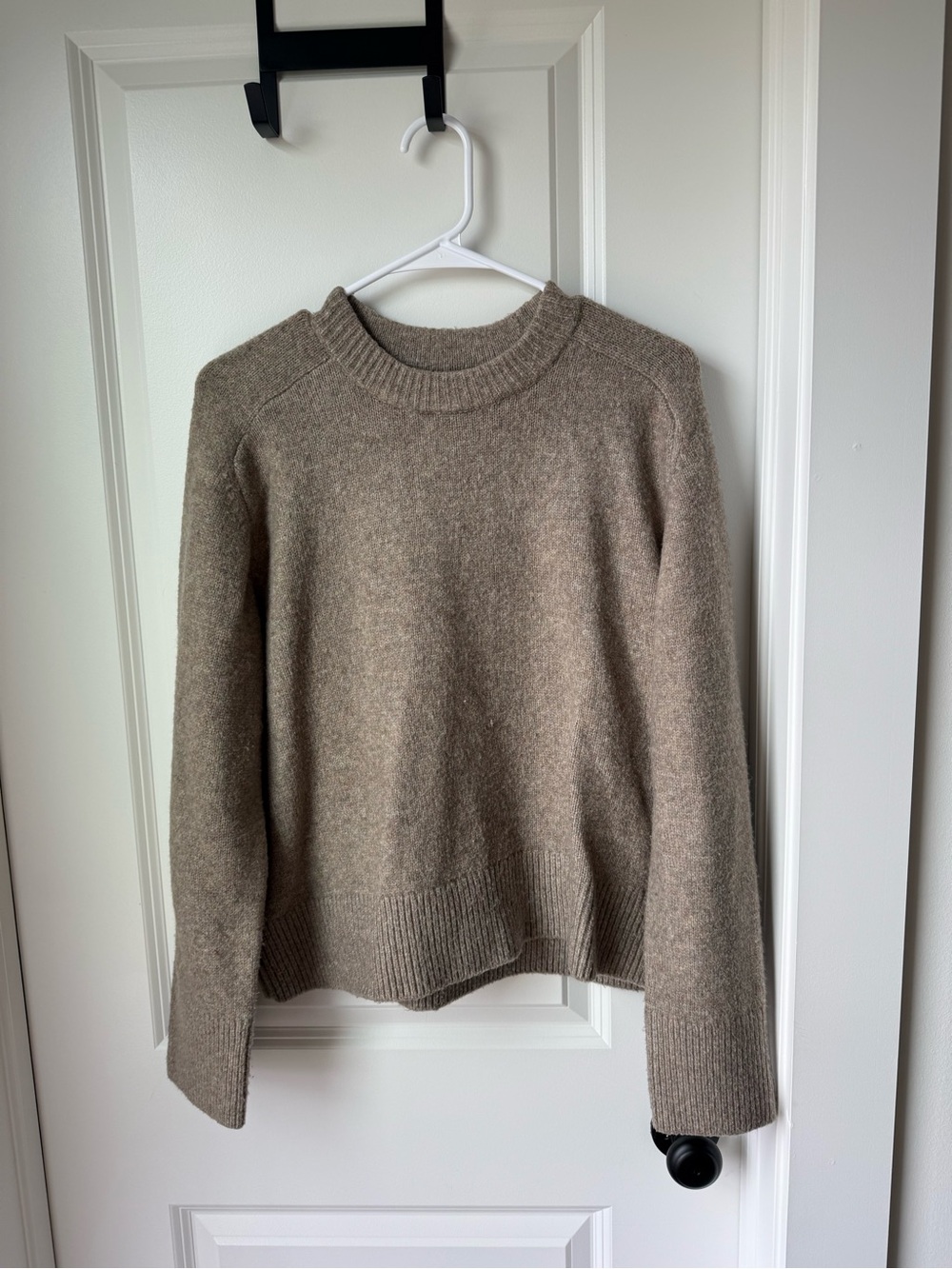 Abercrombie & Fitch Women's Crewneck Sweater in Heather Taupe